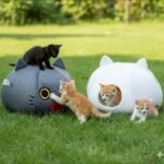 Patut pisici si caini, moale si pufos, antiderapant, perna detasabila, 37x31x36 cm, gri and white